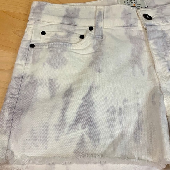 NWT Principle Denim Innovators Wanderer Frayed Hem Acid Washed Jean Short 26 - Picture 4 of 5